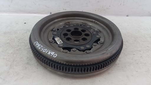 [06K105266J] Маховик двигуна Skoda Superb 1.8 TFSI 2009 рр. 06K105266J