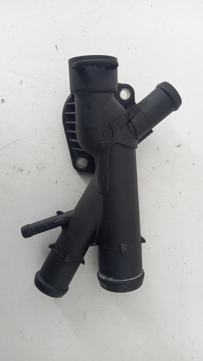 [03L121131AA] Фланець системи охолодження Volkswagen Golf 6 2.0 TDI 2010 03L121131AA