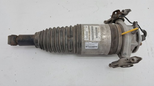 [7P6616020K] Амортизатор задній правий Volkswagen Touareg 2011-2016 7P6616020K