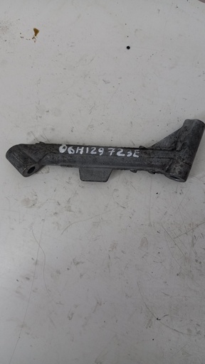 [06H129723E] Кронштейн впускного коллектора Audi A4 B8 2014  06H129723E