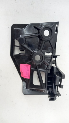 [5N0807393A] Кронштейн бампера переднього Volkswagen Tiguan 2010 5N0807393A