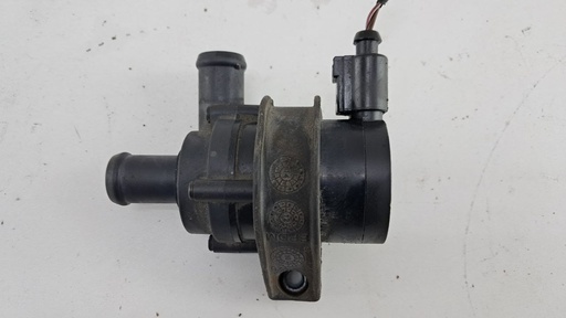 [1K0965561B] Водяный насос Volkswagen Passat B7 3.6 FSI 2013  1K0965561B