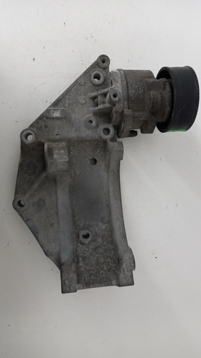 [9682367380] Кронштейн генератора Peugeot Citroen 2.0 HDI 2010  9682367380