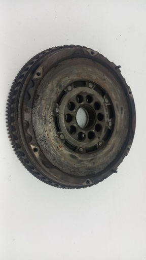 [30681137] Маховик двигателя Volvo C30 S60 S80 2009 гг 30681137