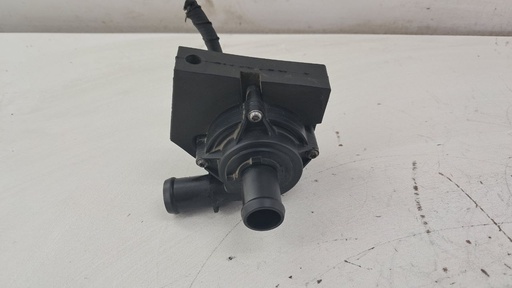[5Q0965567] Водяный насос Volkswagen Golf 7 1.4 TSI 2013-2017  5Q0965567
