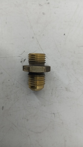 [06E127065B] Адаптер топливных трубок Audi A4 B7 2005-2007 06E127065B