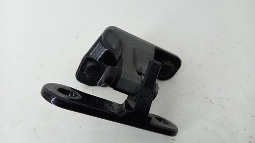 [A2187200637] Петля двери передней левая верхняя Mercedes CLS C218 2014  A2187200637