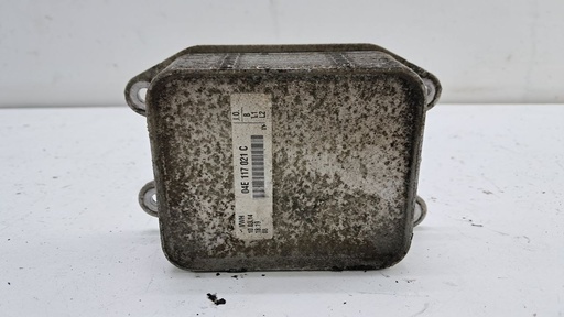 [04E117021C] Радиатор масляный Audi A3 8V 1.4 TSI 2013 04E117021C