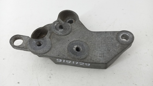 [9191129] Кронштейн коробки КПП Opel Vectra C 2.2 TDI 2007  9191129