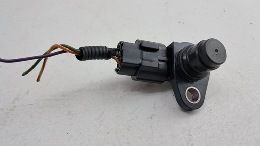 [8658495] Датчик положення распредвала Volvo S60 C30 V50 2.4T 2008 8658495