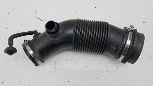 [06E129629G] Патрубок повітрозабірника Audi A6 С6 2.4 2004-2011 рр 06E129629G