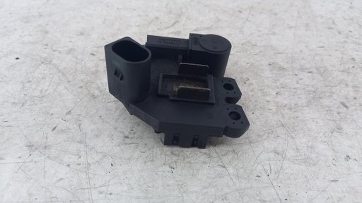 [2618052] Регулятор генератора Audi A1 A4 Q5 B8 2013  2618052