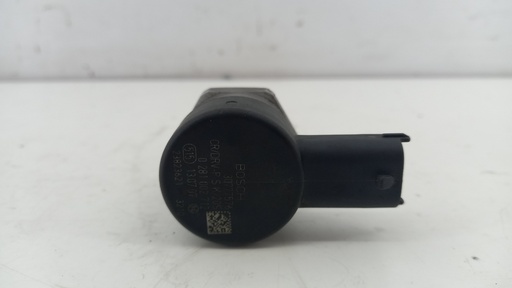 [30777576] Редукционный клапан Volvo C30 S40 V50 XC90 2.4 D5 2010 30777576