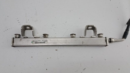 [4M5G9D280DB] Топливная рампа Ford C-Max 1.8 2010 гг 4M5G9D280DB