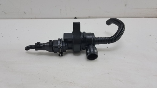 [7512581] Клапан вентиляции топливного бака BMW E46 E90 E91 2.0 b 7512581