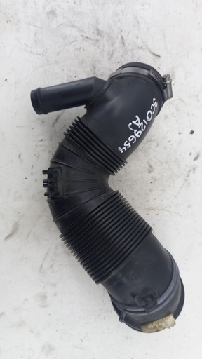 [3C0129654AJ] Патрубок воздухозаборника Volkswagen Caddy 1.9 TDI 2008 гг 3C0129654AJ