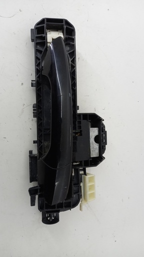 [A2047601634] Ручка двери передняя правая Mercedes W204 C218 2014  A2047601634