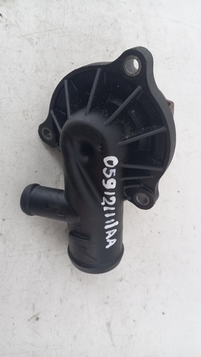 [059121111AA] Корпус термостата Audi A4 B8 Q5 2.7 3.0 TDI 2013 рр 059121111AA