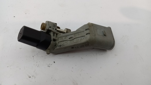 [036906433D] Датчик положения коленвала Volkswagen Audi 1.6 TDI 036906433D