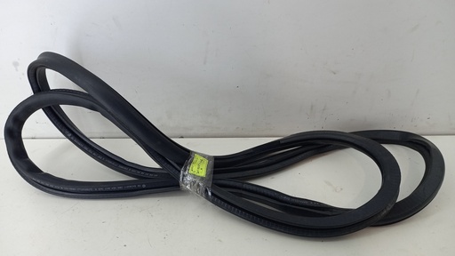 [3D4867365M] Уплотнитель двери передней левой Volkswagen Phaeton 3.0 TDI 2012  3D4867365M