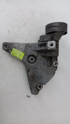 [03F260885] Кронштейн компрессора Volkswagen Golf 6 1.2 TSI 2010  03F260885