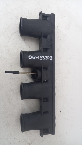 [06F133209] Колектор Audi A3 8P Volkswagen Golf 5 2.0 FSI 06F133209