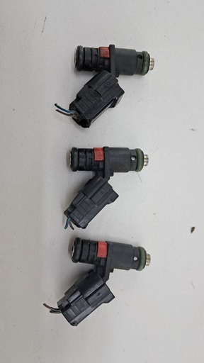 [03E906031A] Форсунки Skoda Fabia 1.2 b 2007  03E906031A