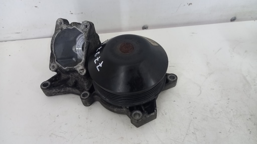 [7797640] Водяный насос BMW E87 E90 E60 N47 2.0D 7797640
