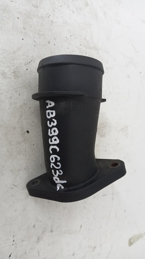 [AB399C623DC] Патрубок інтеркулера Ford Ranger III 2.2 TDCI 2012 рр AB399C623DC