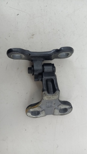 [30784890] Петля двері передня права Volvo S40 V50 2007-2012 30784890