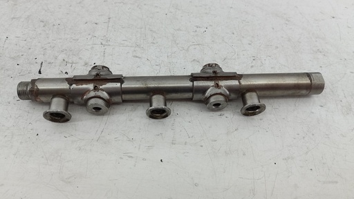 [04C133320F] Топливная рампа Volkswagen T-roc 1.0 TSI 2017 гг 04C133320F