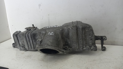 [1022376S01] Колектор Volkswagen Passat B6 Golf 6 Audi A3 A4 B8 2.0 TDI 1022376S01