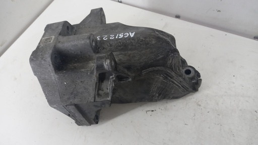 [A6512231504] Кронштейн двигателя левый Mercedes W639 Vito Vieno 2.2 CDI A6512231504