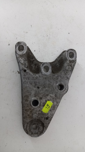 [6Q0199185S] Кронштейн двигателя правый Skoda Fabia 1.2i 2007-2015  6Q0199185S