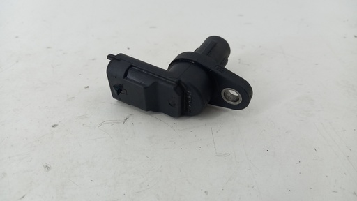 [8658726] Датчик положения распредвала Volvo XC90 2.4 b 8658726