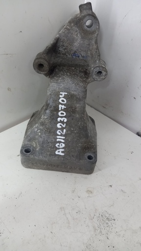 [A6112230704] Кронштейн двигателя левый Mercedes-Benz W203 W211 2.2 CDI 2007  A6112230704