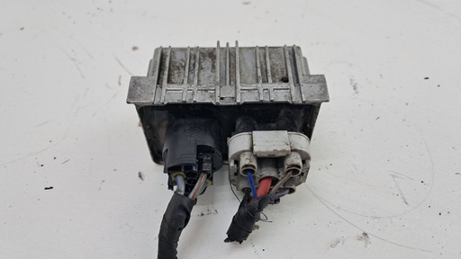 [55574293] Реле свічок розжарювання Opel Insignia Astra J 2.0 CDTI 2008-2015 55574293