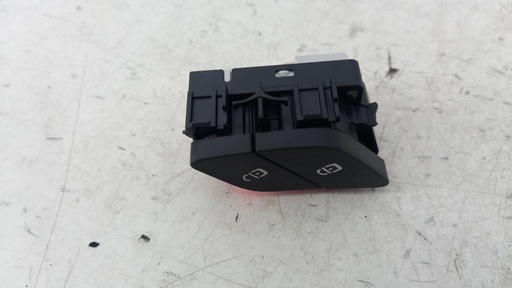 [A2479052201] Кнопка центрального замка Mercedes W177 A180 A200 2019 A2479052201