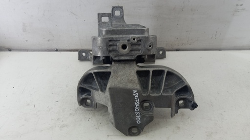 [A2472402700] Подушка двигуна Mercedes A-Class W177 1.3i 2018 A2472402700