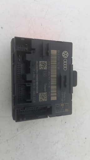 [8K0959792M] Блок керування дверей Audi Q5 2015 8K0959792M