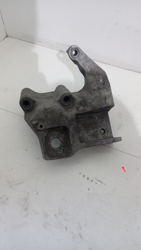 [31401633] Кронштейн двигуна Volvo XC60 2.0 D 2016 рр. 31401633