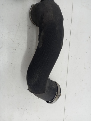 [8K0145709E] Патрубок інтеркулера Audi A4 B8 2.7 TDI 2012 рр 8K0145709E