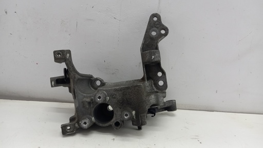 [9804121180] Кронштейн генератора Citroen Berlingo 1.6hdi 2008  9804121180