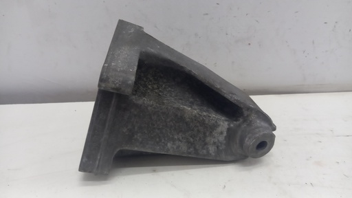 [A6422230504] Кронштейн двигателя Mercedes-Benz S-Class W221 3.0CDI 2005-2009  A6422230504