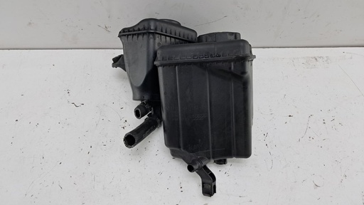 [17137647283] Бачок розширювальний BMW 5 GT F07 F10 F11 2014 17137647283