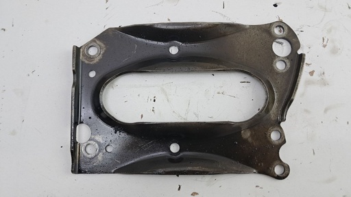 [8511973] Крепление двигателя BMW 7 F01 3.0d N57D30A 2009-2015 8511973