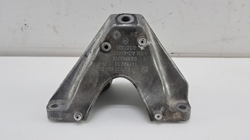 [22116777626] Кронштейн двигателя BMW 5 F10 2014 22116777626