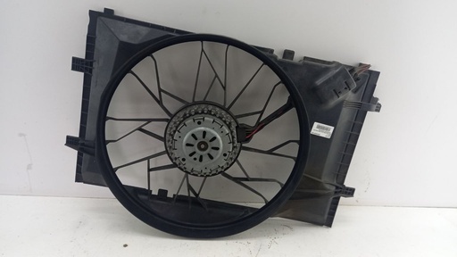 [A2035001493] Вентилятор Mercedes W203 C209 2004 A2035001693 A2035001493