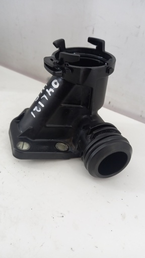 [04L121111C] Корпус термостата Volkswagen Golf VII Passat B8 2016 рр 04L121111C